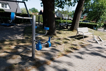 Geräte Spielplatz Drei Eichen