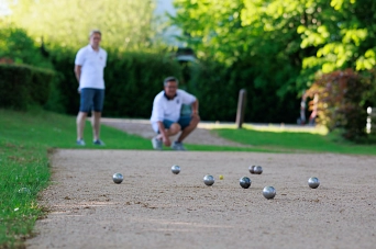 Spieler beim Boule in Lütjensee.jpg